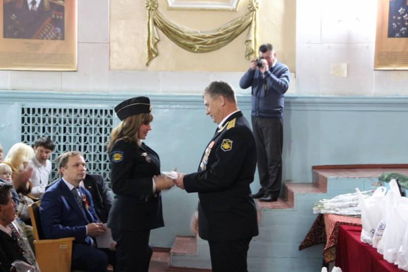 torzhestvennyy_koncert_dlya_veteranov_v_dofe_07_05_2016_26_web_26