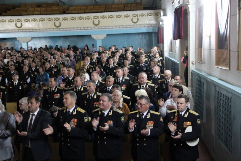 torzhestvennyy_koncert_dlya_veteranov_v_dofe_07_05_2016_93_web_93