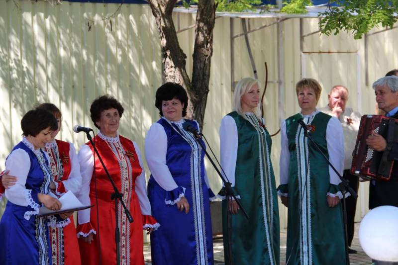 otkrytie_fontanov_v_park_stoletiya_08_05_2016_20_web_20