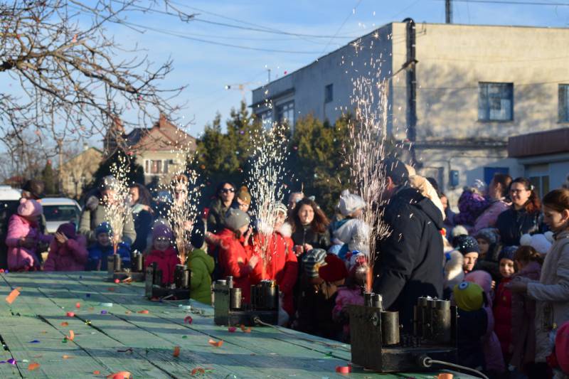 prazdnovanie_nastupleniya_2018_goda_web_20